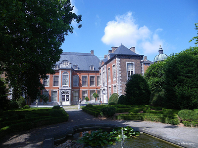  Musée des Arts décoratifs - Façade arrière et jardin 